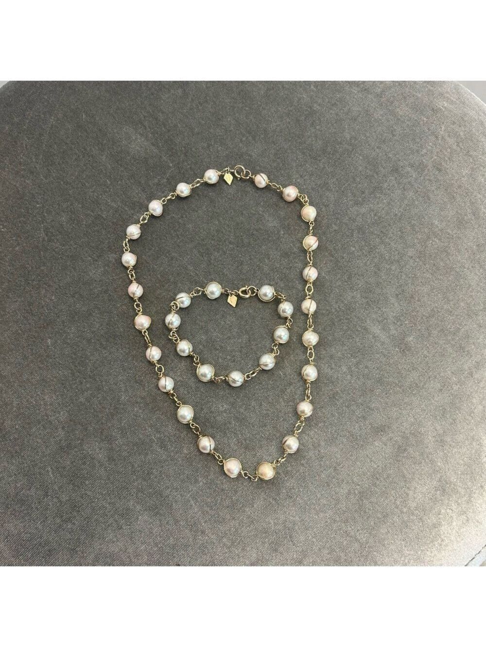 Sarah Coventry Vintage faux pearl 10k Gold 8mm bracelet necklace set formal